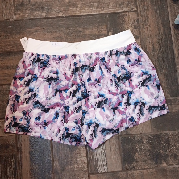 LIVI ACTIVE stretch woven shorts NWT 26/28 - Picture 2 of 5